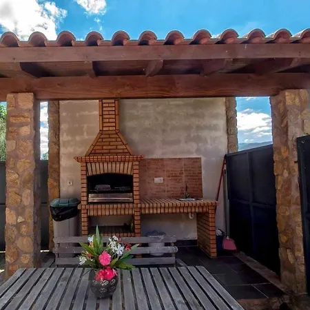 Casa Vinhas Camelias De Bastoturismo Rural Holiday home