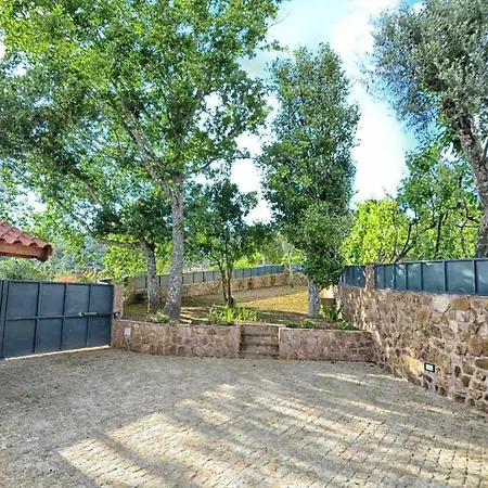 Casa Vinhas Camelias De Bastoturismo Rural