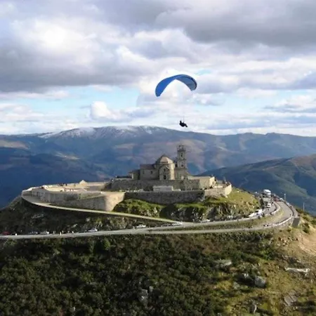 Prázdninový dům Casa Vinhas Camelias De Bastoturismo Rural