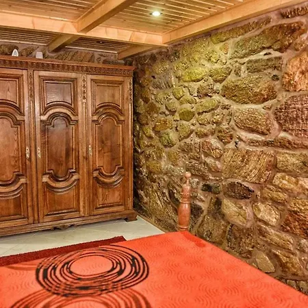 Casa Vinhas Camelias De Bastoturismo Rural Celorico De Basto