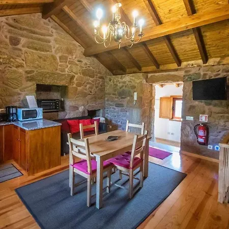 Casa Vinhas Camelias De Bastoturismo Rural Celorico De Basto