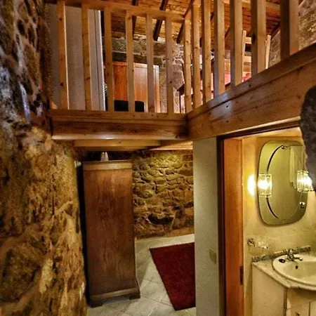 Casa Vinhas Camelias De Bastoturismo Rural * Celorico De Basto